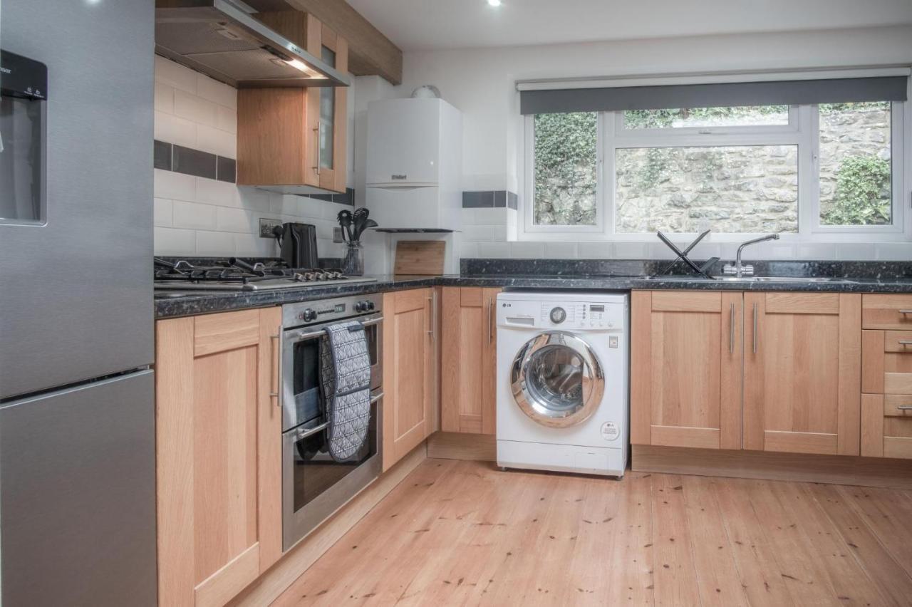 Church Terrace - 3 Bedroom - Holiday home